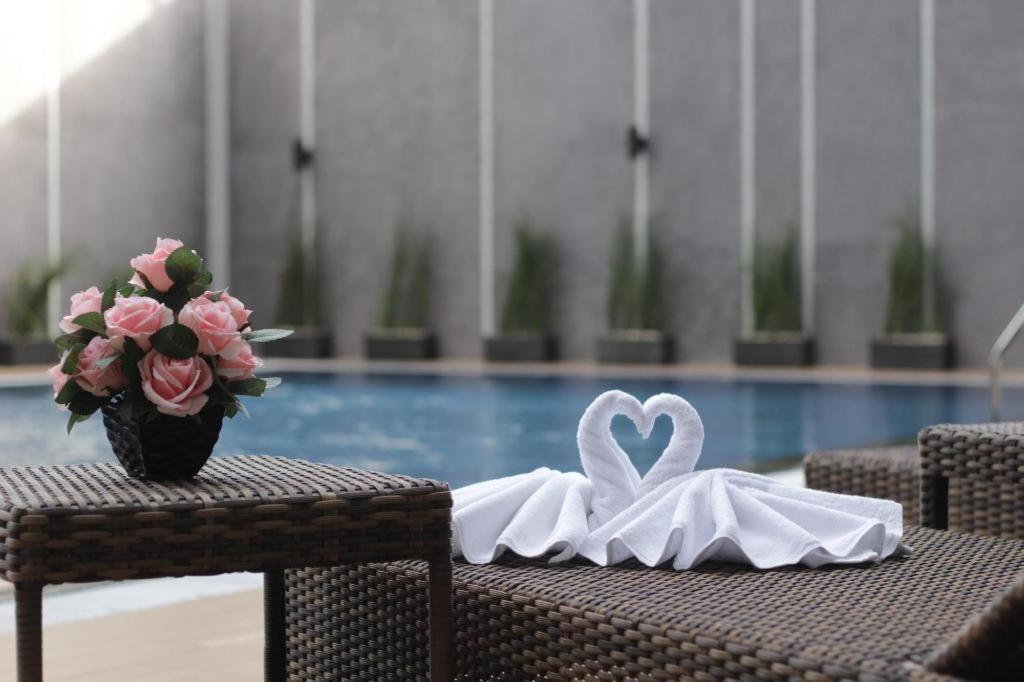 Atrium Premiere Cilacap Exterior foto